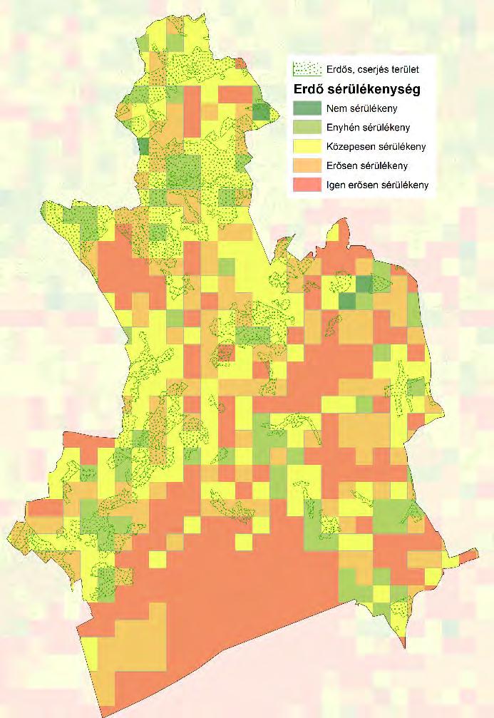 45. ábra: Erdős, cserjés borítású területek, és az erdészeti sérülékenység az Egyesület területén forrás: NATéR, CORINE Az erdők összesített sérülékenysége alapján az Egyesület látszólag az egyik