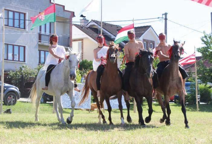 a Lapos. A gútai Vermes Törzs már az első Jurtanapok óta állandó szereplője a rendezvénynek.