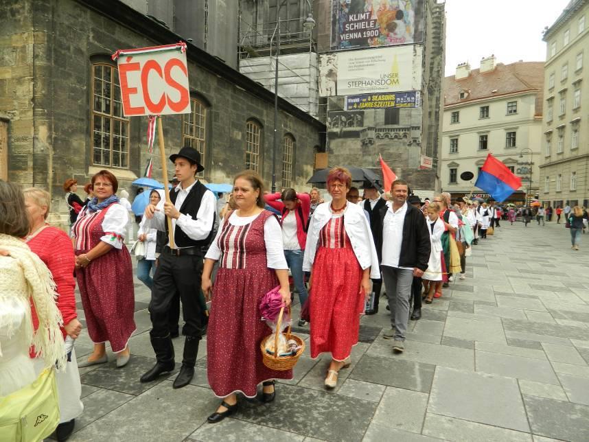 2018. augusztus 25-én Bécsbe utaztunk a Bécsi Katolikus Egyházközség meghívására.