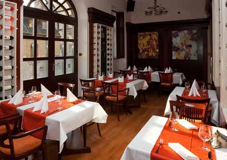 Ízutazás Egerben Hotel Aqua Eger*** Étterem Cím: 3300 Eger, Maklári út 9. Honlap: www.hotelaqua-eger.hu Telefon: 36/780-888 E-mail: info@hotelaqua-eger.