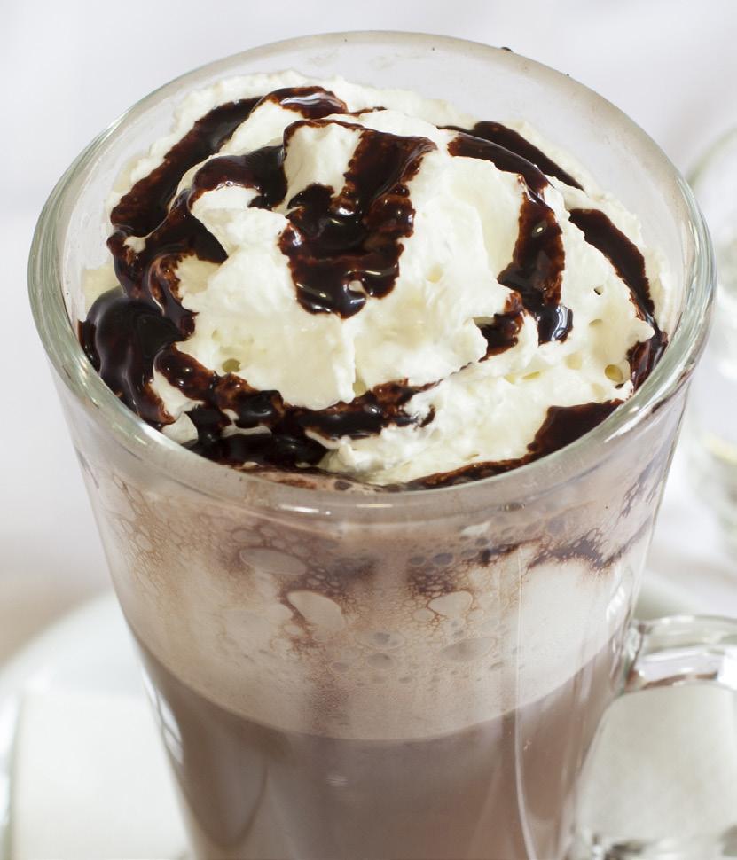 - Heiße Schokolade mit Schlagobers / Hot chocolate with whipped cream REGGELI ÉTELEK 9-11h HIDEG REGGELI G 1290.