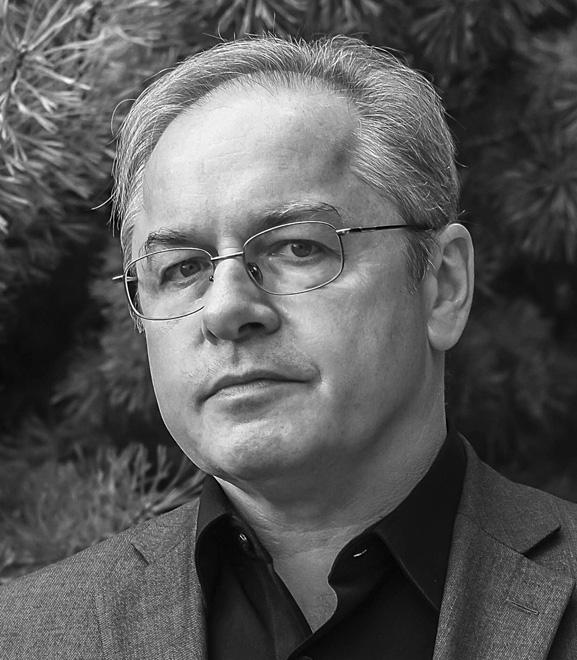 zürichi Tonhalle. Rendszeresen vendég a svájci Verbier Fesztiválon és a németországi Mecklenburg Vorpommern Fesztiválon. A Fischer Iván vezette Budapesti Fesztiválzenekar vendég-koncertmestere.