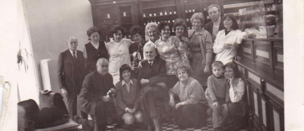 A kollégák az officinában az átalakítás után, 1973-ban.