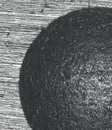 Minden berendezés rendelkezik egy univerzálisan kiépített mikroszkóp rendszerrel az összes szükséges látómezővel 0,1 mm und 8 mm között mellyel a végső kontraszt és élesség lefedhető.