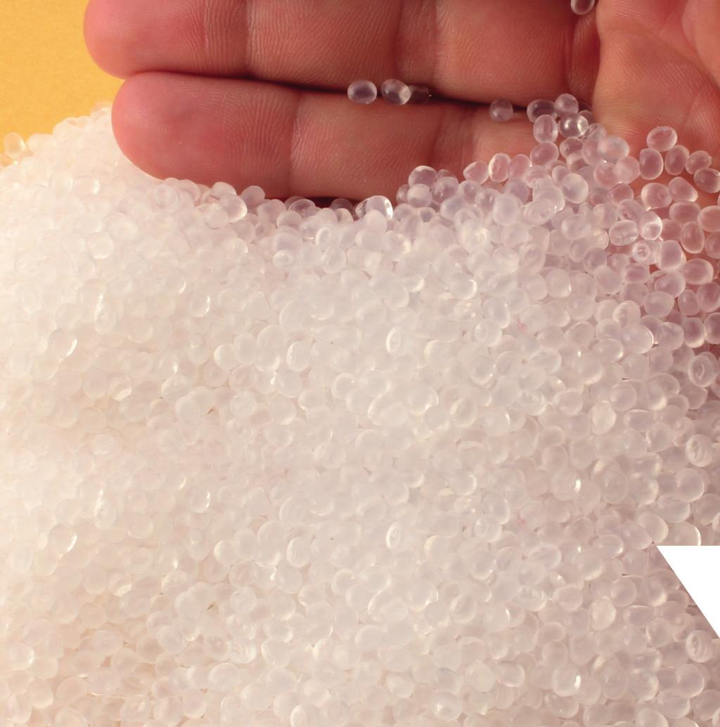 TÁROLÁS ÉS ANYAGKEZELÉS A granulátum 25 kg-os LDPE zsákokban kerül kiszerelésre. Szállításuk zsugorcsomagolás sal biztosított raklapokon történik, a rakománysúly 1375 kg polimer.