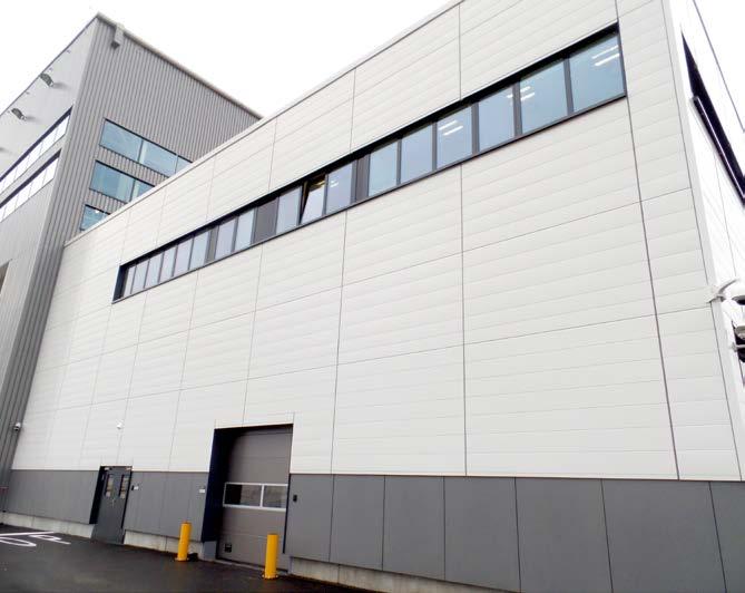 hu A projekthez szállított Ruukki termékek: 2016 450 m² Ruukki Lamella Cor-Ten 30 70 m² 1,00mm Cor-Ten síklemez Kiegészítők Partnerek: Beruházó: