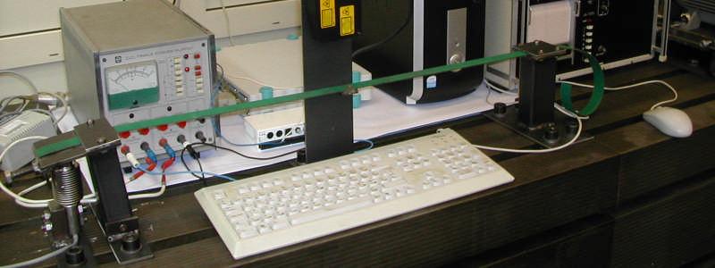 befolyásolja ez a feltételezés a kapott eredményeket. A próbaszámítások kapcsán kapott eredményekből kettőt a 4.. és 4.. ábrák szemléltetnek. A 4.. ábra az első a 4.
