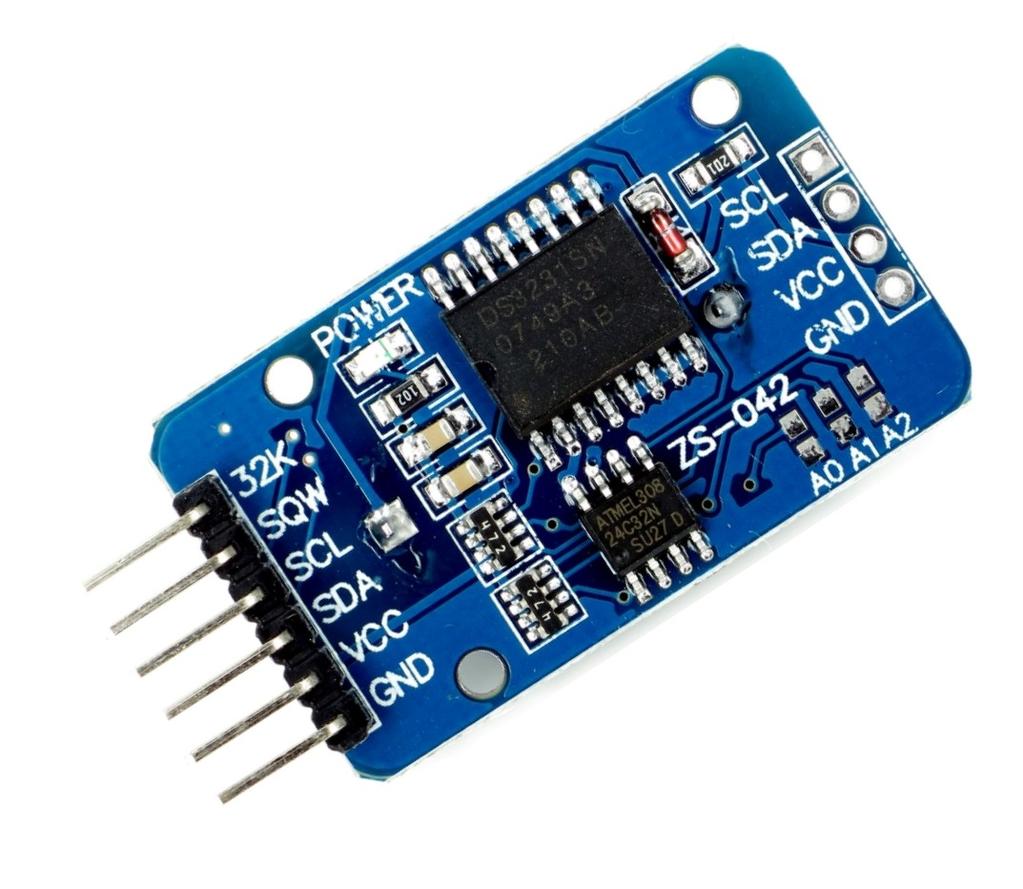 DS3231 Real-time óra modul Oszcillátor, óra és naptár egy tokban. A tápfeszültség megszűnésekor a hátoldalán elhelyezett telepről üzemel tovább.