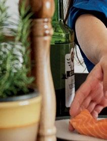 nonprofit szervezet, kidolgozta az Egészségesebb hagyomány szakácskönyvek (Healthier Traditions