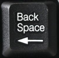 Backspace - (balra mutató nyíl): A kurzortól balra lévő