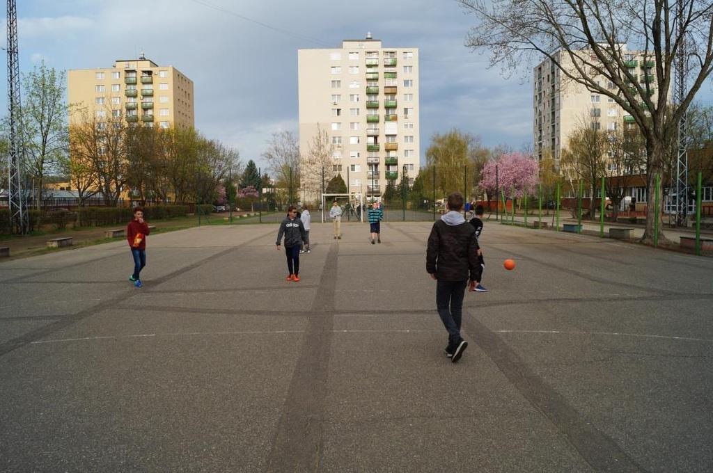 BIZTOSÍTÁSÁHOZ NÉLKÜLÖZHETETLEN