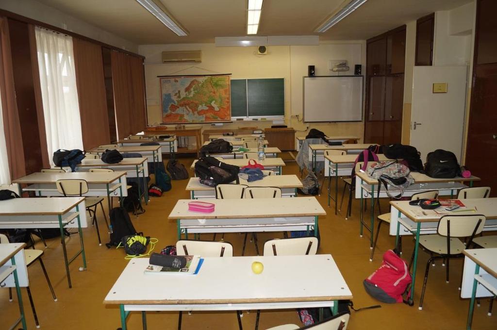 2. TERMÉSZETTUDOMÁNYI SZAK- ÉS ELŐADÓTERMEK FEJLESZTÉSE