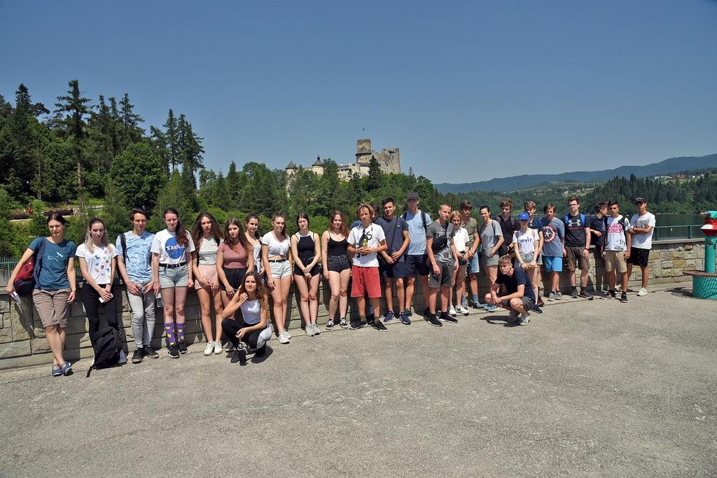 A vár megnézése után már csak a nagyon várt tutajozás maradt hátra a Dunajec folyón.