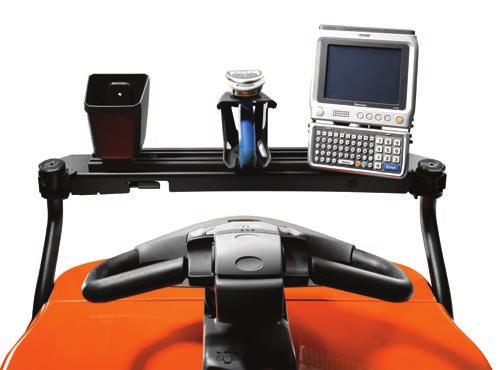 14 TOYOTA MATERIAL HANDLING NAGY IGÉNYBEVÉTELRE TERVEZETT, KEZELŐÁLLÁSOS VONTATÓ TARGONCÁK 15 Tracto TSE300 Tracto TSE500 A targonca jellemzői Automatikus rögzítőfék BT Powerdrive rendszer