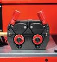 1,0 1,2 1,0 1,2 1,0 1,2 3 lépés és hegesztés kezelési koncepció Automatikus paraméter beállítás 2-ütemű, 4-ütemű és ponthegesztés Ajánlott anyagvastagság, acél mm 0,8 8,0 0,8 10,0 0,8