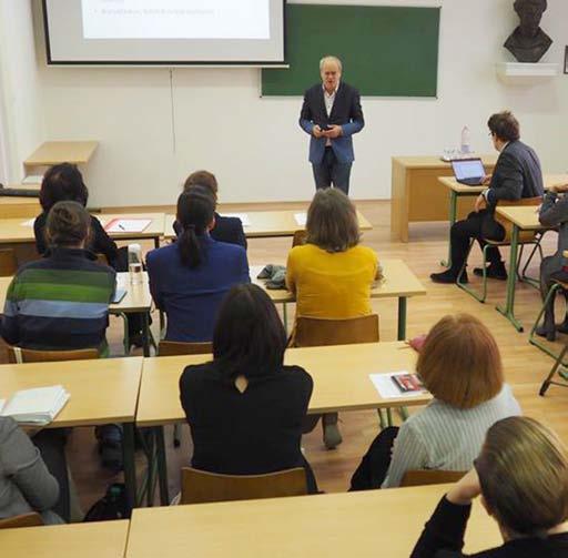 Az SZTE JGYPK Mûvelõdéstudományi Intézet Identitáskutató Mûhelye Európai, nemzeti, lokális kulturális örökség és identitás címmel konferenciát szervezett Szegeden.