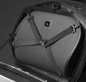 Oldaldoboz belső táska szett 08L56-MGE-800B Két, divatos fekete belső táskából álló készlet, fekete cipzárral és
