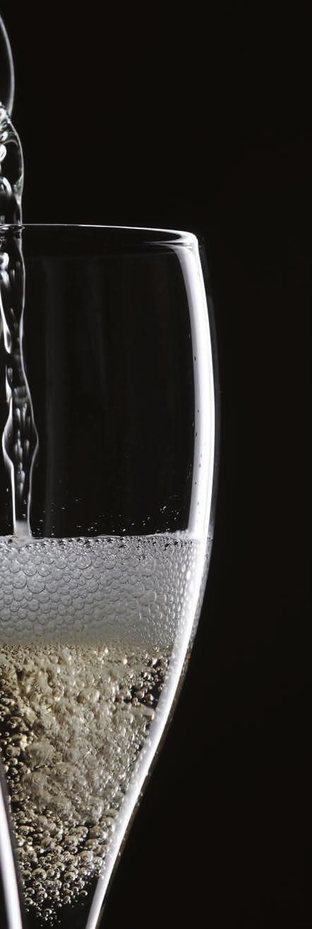 alkalmakkor, hanem a borokhoz hasonlóan a gasztronómiai élményért is fogyasszuk a buborékos italokat.