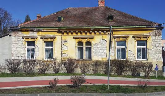 A formák kavalkádja Tevékenységünk: Restaurálunk öreg épületeket Karbantartunk fennmaradt épületeket Új építészetet formálunk Válasszon Ön is külső