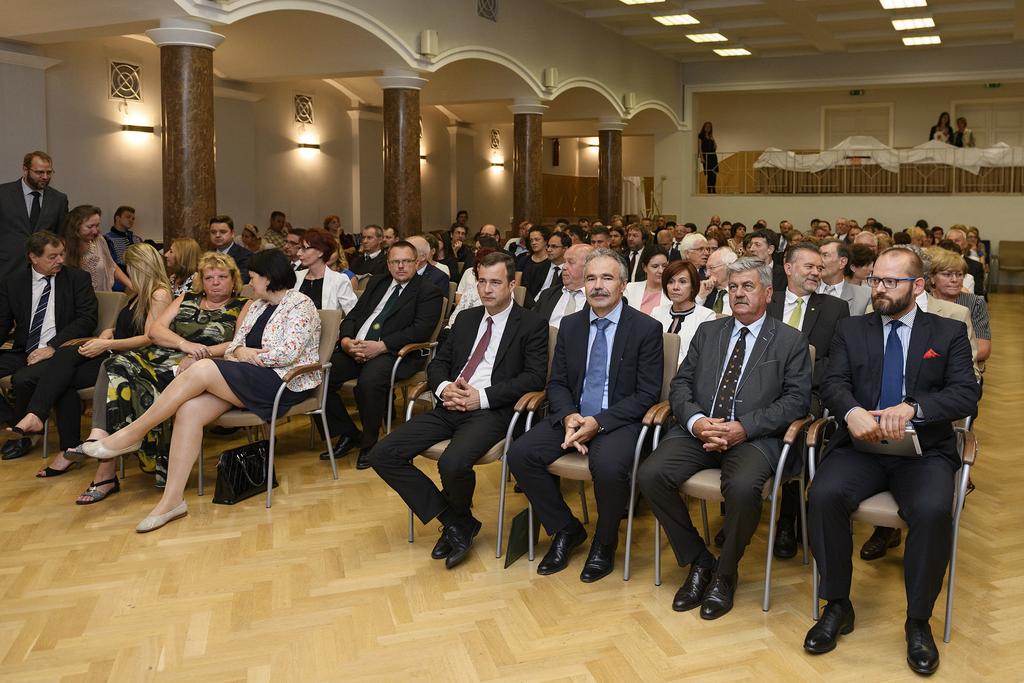 Miniszteri Elismerő Oklevélben részesült Antal László, a Debreceni Egyetem Természettudományi Kar Hidrobiológiai Tanszék egyetemi adjunktusa a környezeti nevelés eszközeinek mindennapos
