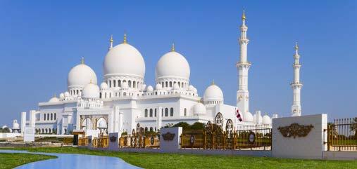 NAP: MAGYARORSZÁG DUBAI Elutazás Budapestről, a repülőgép menetrendjének megfelelően érkezés Dubaiba az esti órákban. Transzfer a reptérről a szállodába. Elfoglaljuk szállásunkat (4 éj), majd vacsora.