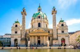 NAP: SZEGED (DEBRECEN PÉCS) BUDAPEST SCHÖNNBRUNN BÉCS Reggel indulás Bécsbe. A délelőtti órákban érkezünk a fővárosba. Programunkat Schönbrunnban, a Habsburgok világhírű kastélyánál kezdjük.