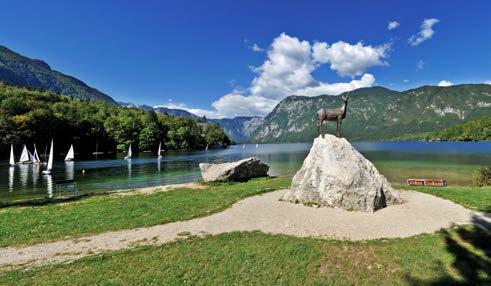 Piran Bled Maribor Ljubljana Postojna Lendva SZLOVÉNIA SZLOVÉNIA LEGSZEBB TÁJAIN NÉPSZERŰ ÚT Cseppkőbarlang és két ámulatba ejtő szurdok Sziklába ágyazott vár és káprázatos vízesés Nagyvárosi