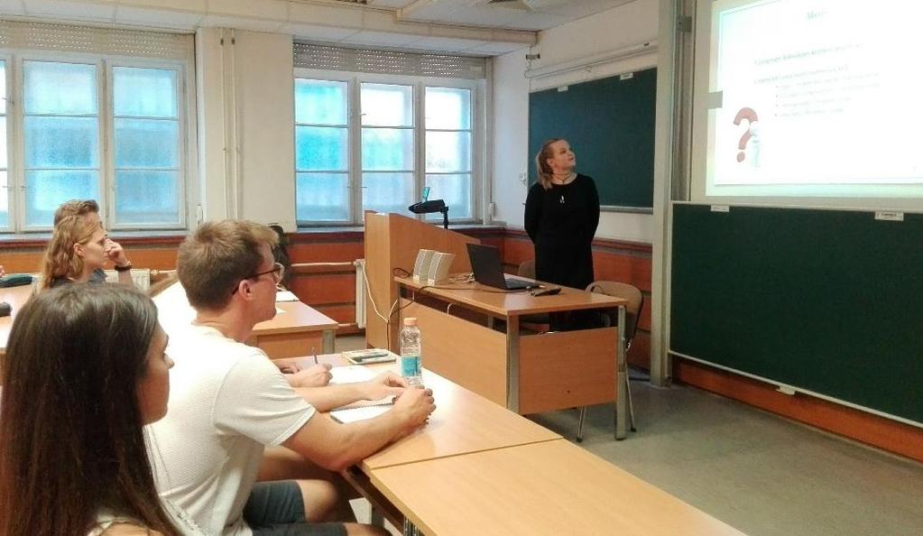 , amely Magyarország egyik jelentős gyógyszeripari vállalatai közé tartozik. Dr.
