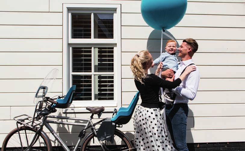 bobike/one Imádjuk a város pezsgését. Ahol mindig történik valami, a gyerekek mennek a suliba, aztán onnan sportolni vagy játszani. Mindjárt vacsi-idő. Nincs itthon semmi!