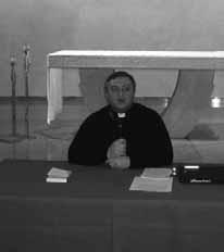 L incontro è stato introdotto da don Bruno D Emilio, direttore dell Ufficio Scuola dell Arcidiocesi di Foggia-Bovino, che ha sottolineato il successo dell evento espositivo visitato da circa 1500
