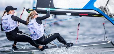 Officer (CEO) Július-augusztusban rendezik meg Dániában, Aarhus városában az eddigi legnagyobb nemzetközi vitorlázó rendezvényt, a Hempel Vitorlázó Világbajnokságot (Hempel Sailing World