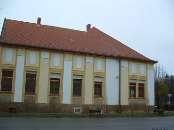elemei védendők. 21. 1281 hrsz. Hősök tere 2.