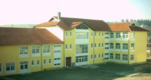 Mindez alól kivétel, ha az állampolgár közben megváltoztatta adatait, vagyis máshova költözött, névváltozás esetén.
