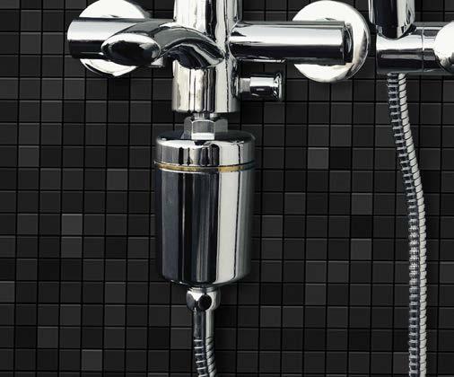 vízbe. Zuhanyszűrő Anizotróp ferrit mágnes a zuhanyszűrőben egy lágyabb, energikusabb vizet eredményez, a víz pezsgése felerősödik mintha habzana.