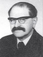 Bizottság tagja. Ezt követően a fővárosban ügyvédkedett (?), majd Pécsett lett a Városi Bíróság elnöke. TóthT Törv.irattár Szalkay-BBGtablók BaintnerO Kovács László (Körmend, 1910. szept. 25.