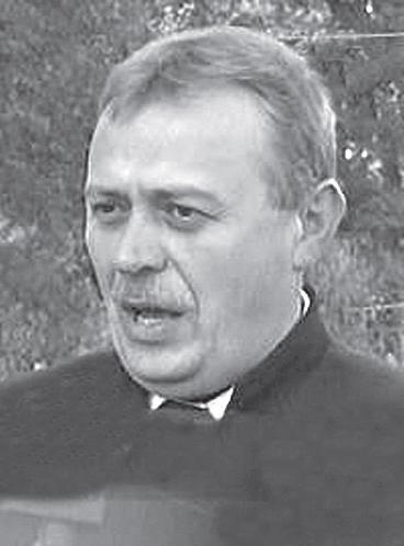 Polg. Isk. Értesítő 1940/41. Molnár Pál, dr. (Ipolyvece, 1914. dec. 13. Balassagyarmat, 2000. máj. 25.) A Madách Imre Városi Könyvtár Helytörténeti Gyűjteményének megalapítója.