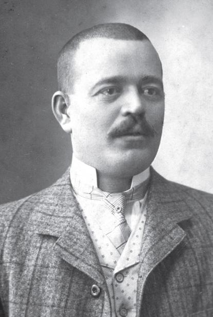 F.m.: Közkórházaink működése. Évi jelentések alapján (Bp., 1894); Csiz jod- és bromfürdő (Bp., 1898); A görvélykór és annak balneotherapiája (Bp., 1900); Perlekedési téboly.