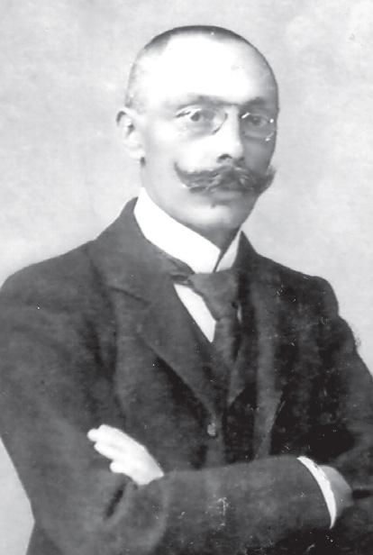 magyarosított Selmeczy néven. Balassagyarmatra kerülésének pontos dátuma 1884.