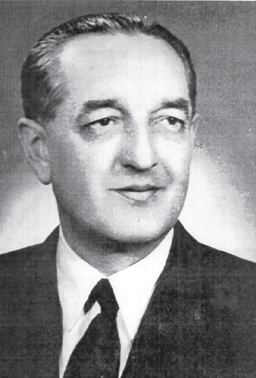 Szalkay Zoltán, dr. (Makó, 1909. jún. 11. Balassagyarmat, 1977. jún. 24.) A BBG tanára, igazgatója. Középiskoláit a makói főgimnáziumban végezte.