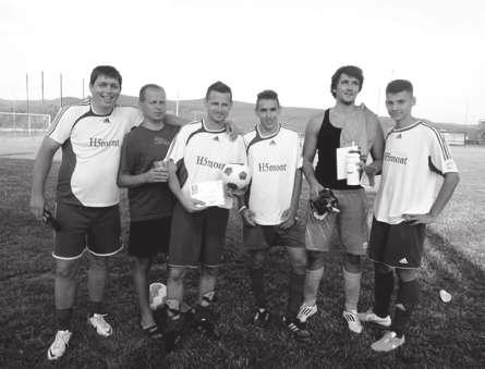 NOVODEDINKY Naši v príprave V letnom prípravnom období pred ďalším ročníkom futbalových súťaží absolvovali naši futbalisti muži dva turnaje a na oboch v Žemberovciach a v Pukanci sa stali víťazmi.
