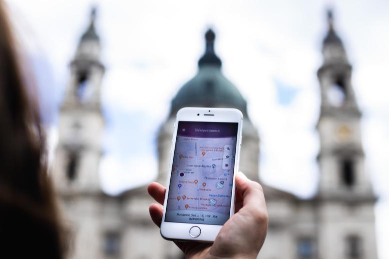 Applikáció Egy hasznos applikáció kisgyermekes családoknak A Családháló Alapítvány 2019.