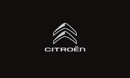 CITROËN Connect Radio CITROËN Connect Radio Multimédiás audiorendszer Alkalmazások Bluetooth telefon Tartalomjegyzék Első lépések 1 Kormányról használható kapcsolók 2 Menük 3 Alkalmazások 5 Rádió 5