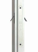 PUSH & PULL KILINS KEREK Ø 32 mm PUSH & PULL KILINS SZÖGLETES 30x30 mm NYÍLÓ AJTÓHOZ ILLENŐ FOGANTYÚS