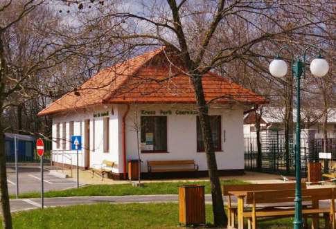 30 Építészeti útmutató HOMLOKZATKÉPZÉS Cserkeszőlő falusias