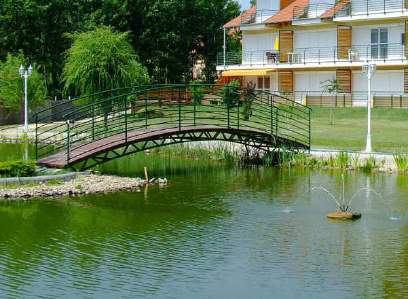 Cserkeszőlő épületei zömmel a II.