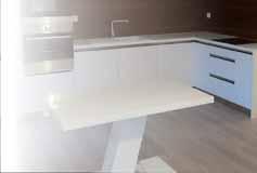 (Árkádtól 5 perc sétára) Tel. szám: +36-30/60-99-252 www.colordent.