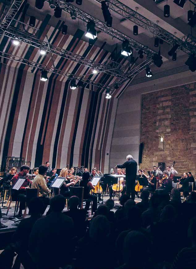 2020. MÁJUS 9. 19.30 BMC SCHÖNBERG Fantázia hegedűre zongorakísérettel, op. 47 MAHLER SCHÖNBERG Egy vándorlegény dalai J. STRAUSS SCHÖNBERG Császár-keringő, op. 437 SCHÖNBERG I.