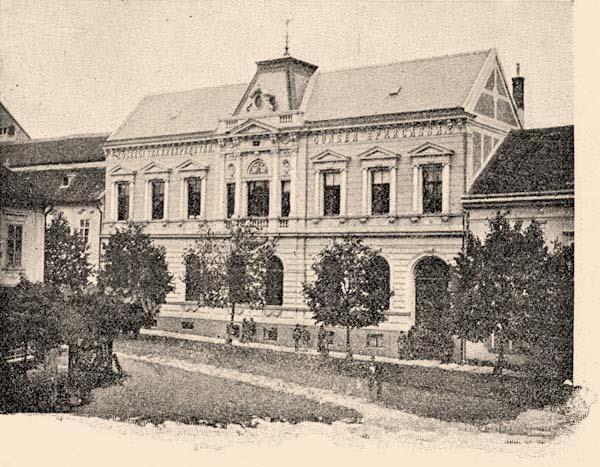 Vas Felsőőri 1872 300 30 000 40 152 044 1 950 14,1 Hegyháti takarékpénztár Vasvár 1873 500 25 000 50 27 437