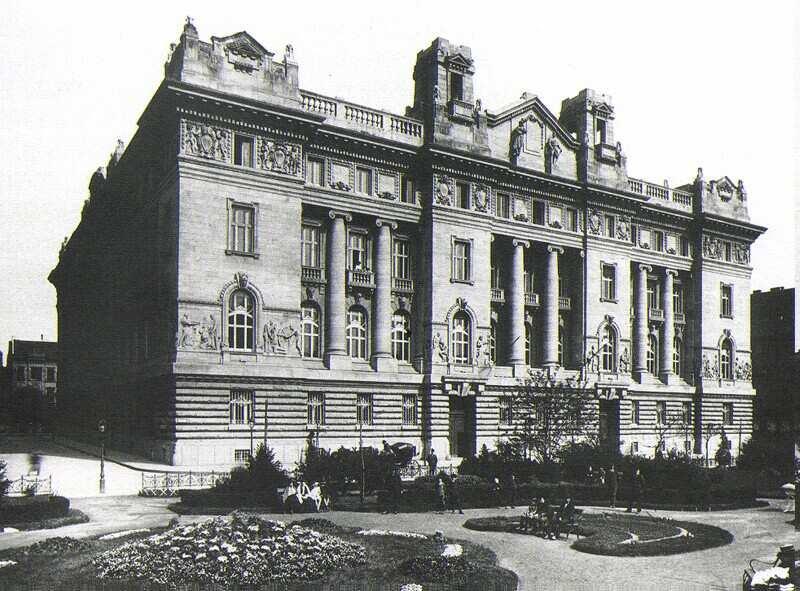 - Magyarországon -1867-1873 között - 552 hitelintézetet és 170 ipari részvénytársaságot alapítottak, - 1873 májusában 788 részvénytársaság működött