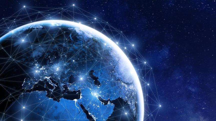 Internet a világűrből. Szakértők várakozása szerint 2018 (és 2019) az áttörés ideje lehet mindazon cégek számára, amelyek a globális, űr-alapú internetszolgáltatás létrehozásáért versengenek.
